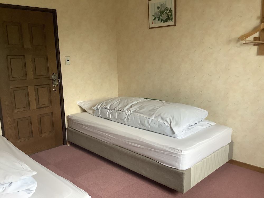Twin Room, Shared Bathroom