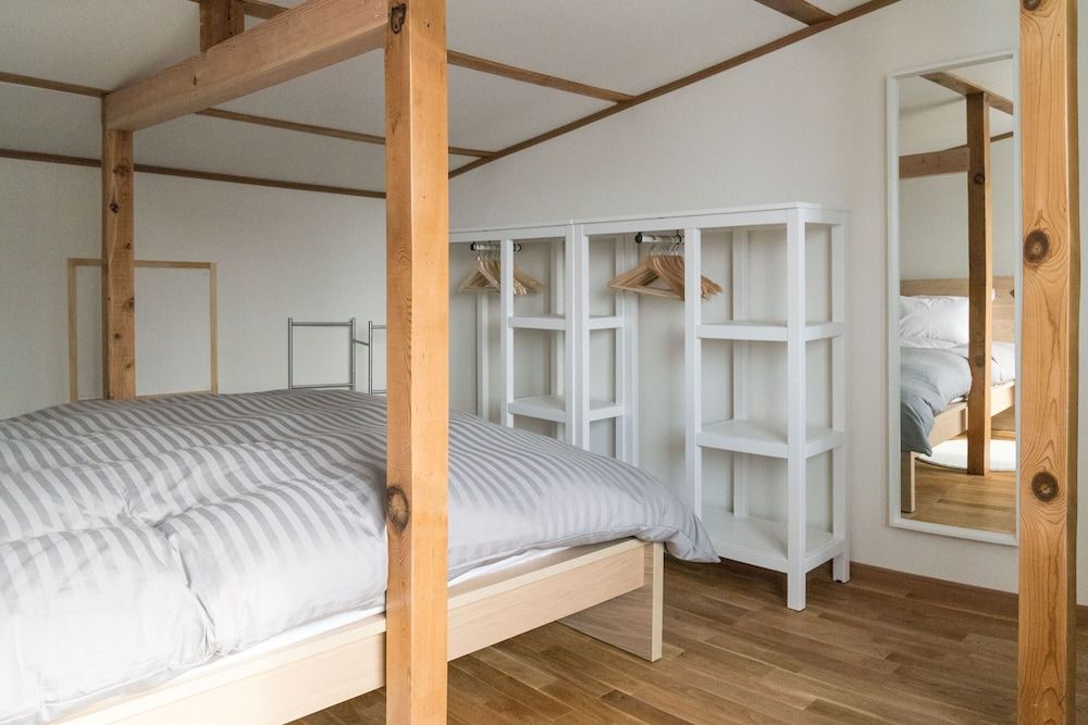 Apartment, 2 Bedrooms, Mountain View (Unit 4)