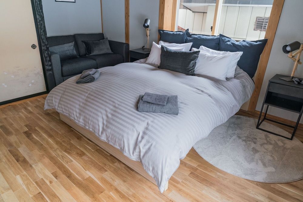 Apartment, 3 Bedrooms, Mountain View (Unit 3)