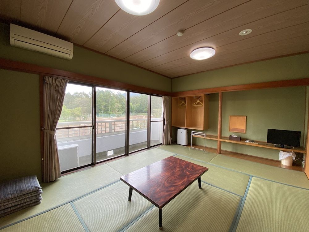 (MainBuilding) Japanese Style Room 10 Tatami-mats, Non Smoking