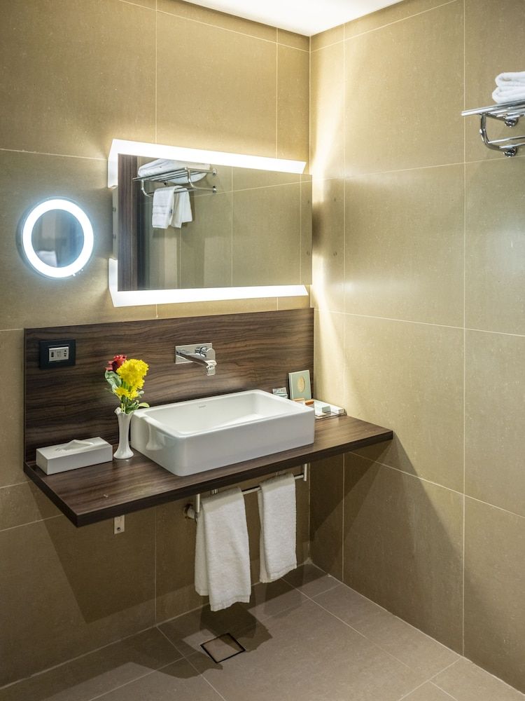 Retaj Inn Al Wakrah Deluxe Double Room 5