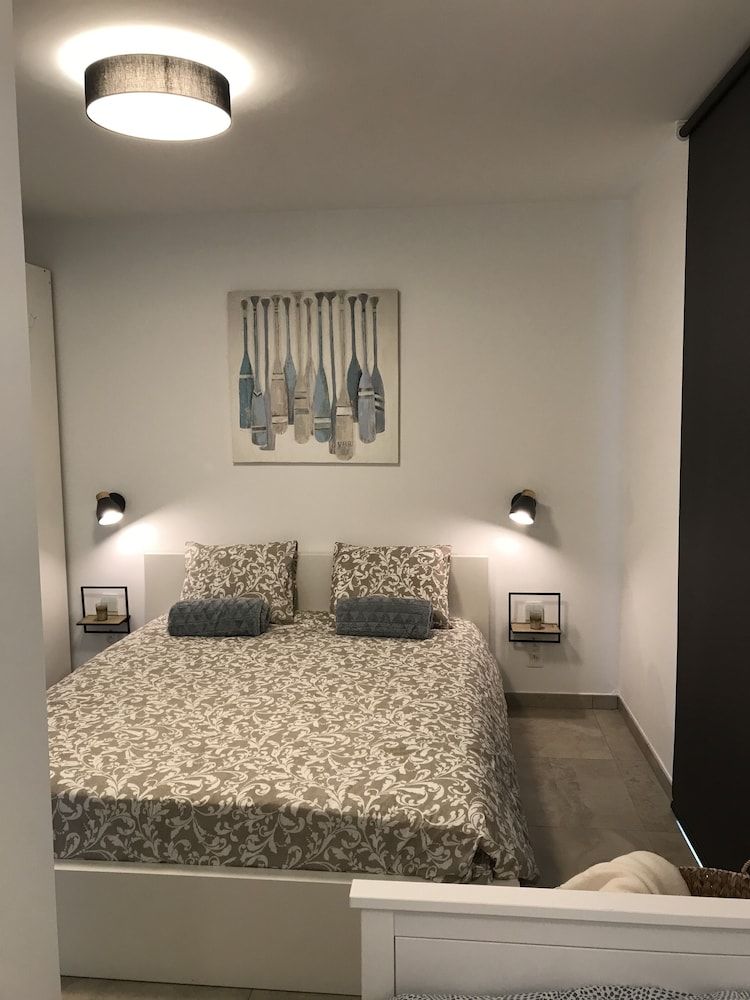 Apartment (Helmgras)