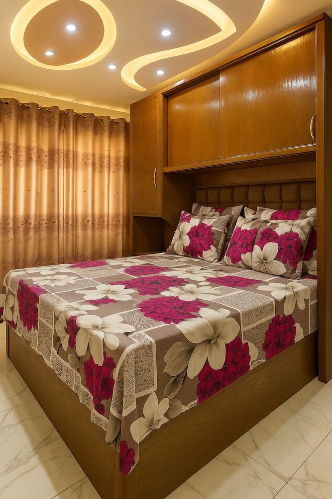 Chalet, 2 Bedrooms, Accessible, Smoking