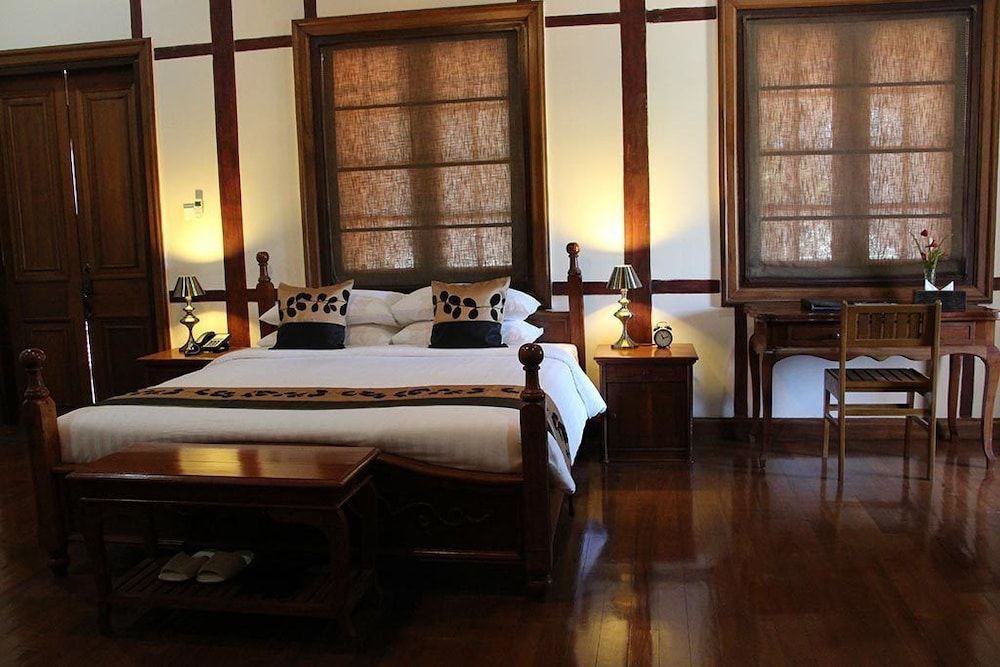 Hotel Dawei Suite, 1 King Bed 3