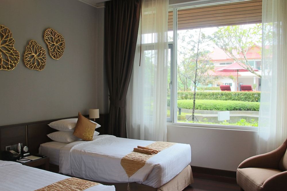 Hotel Dawei Superior Room, City View 9