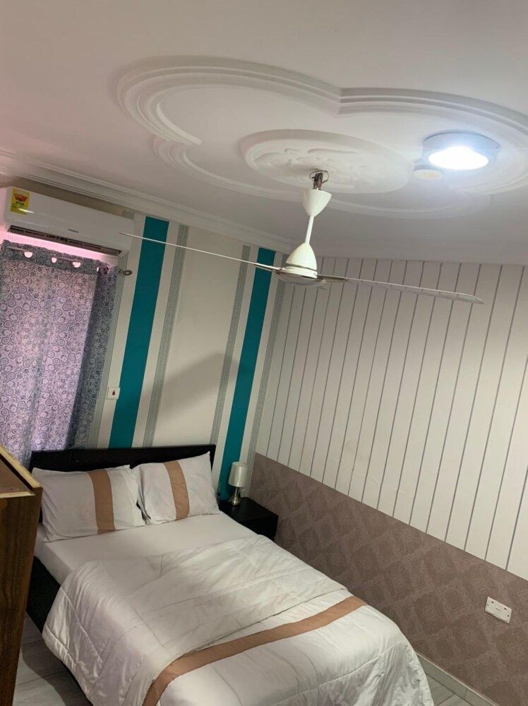 MAXJEN HAVEN GUEST HOUSE Comfort Double Room Single Use 8