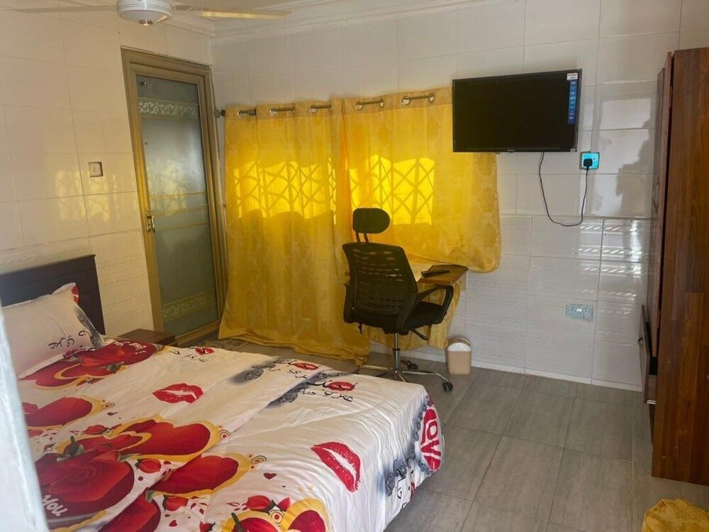 MAXJEN HAVEN GUEST HOUSE Comfort Double Room Single Use 17