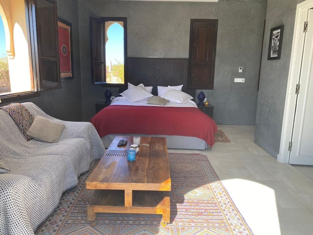 Villa Diaf Johanne Superior Suite, Pool View 2