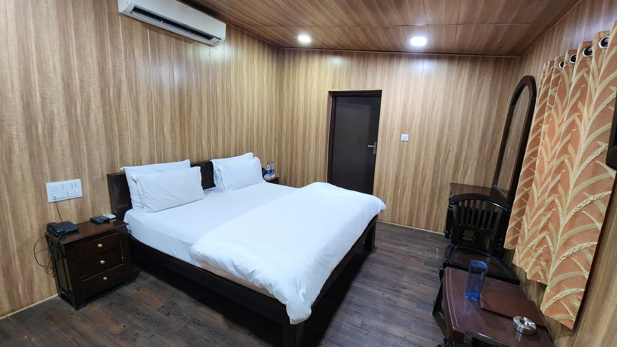 Corner Double Room