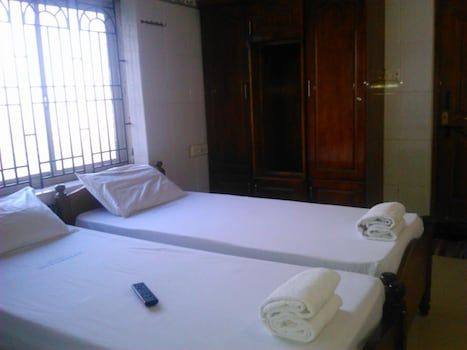 3 Bed Room ( Non AC)