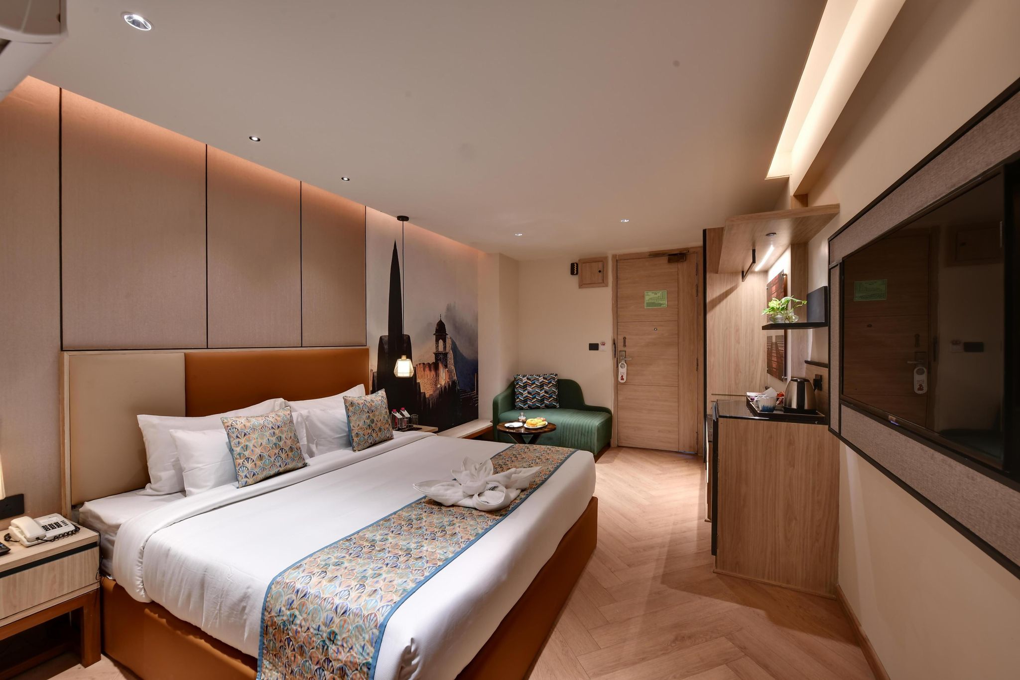 Fern Club Room Twin Bed