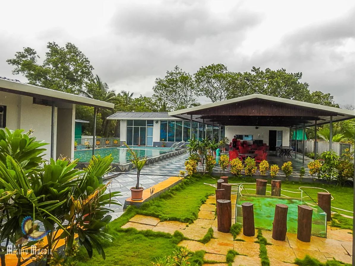 Canal Touch Resort