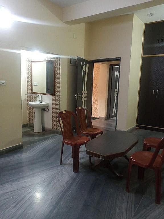 STAYMAKER Ganapati Guest House Standard Double Room with Fan 15