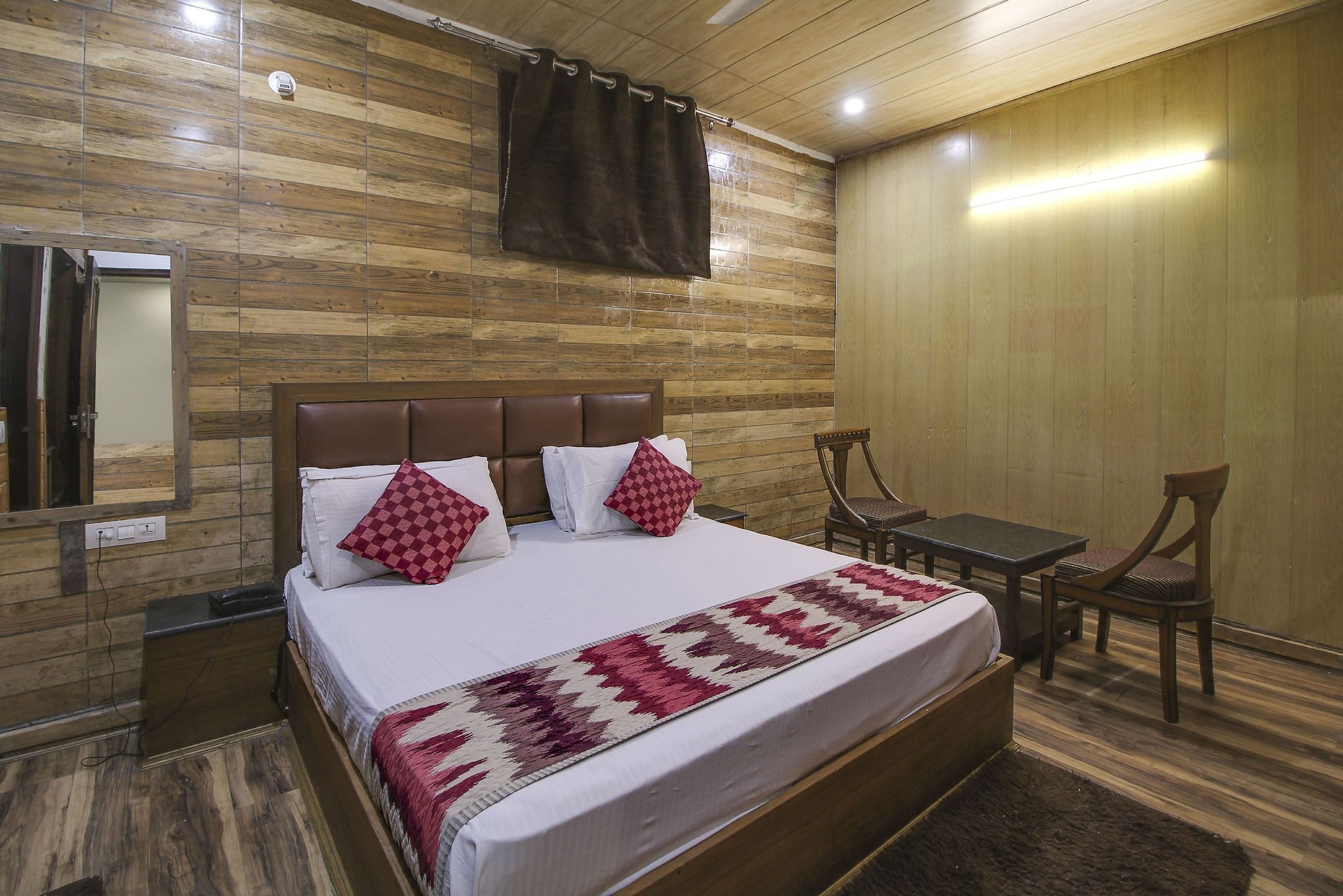 Hotel Divyansh by Vrb Hotels Superior Room Non View 20