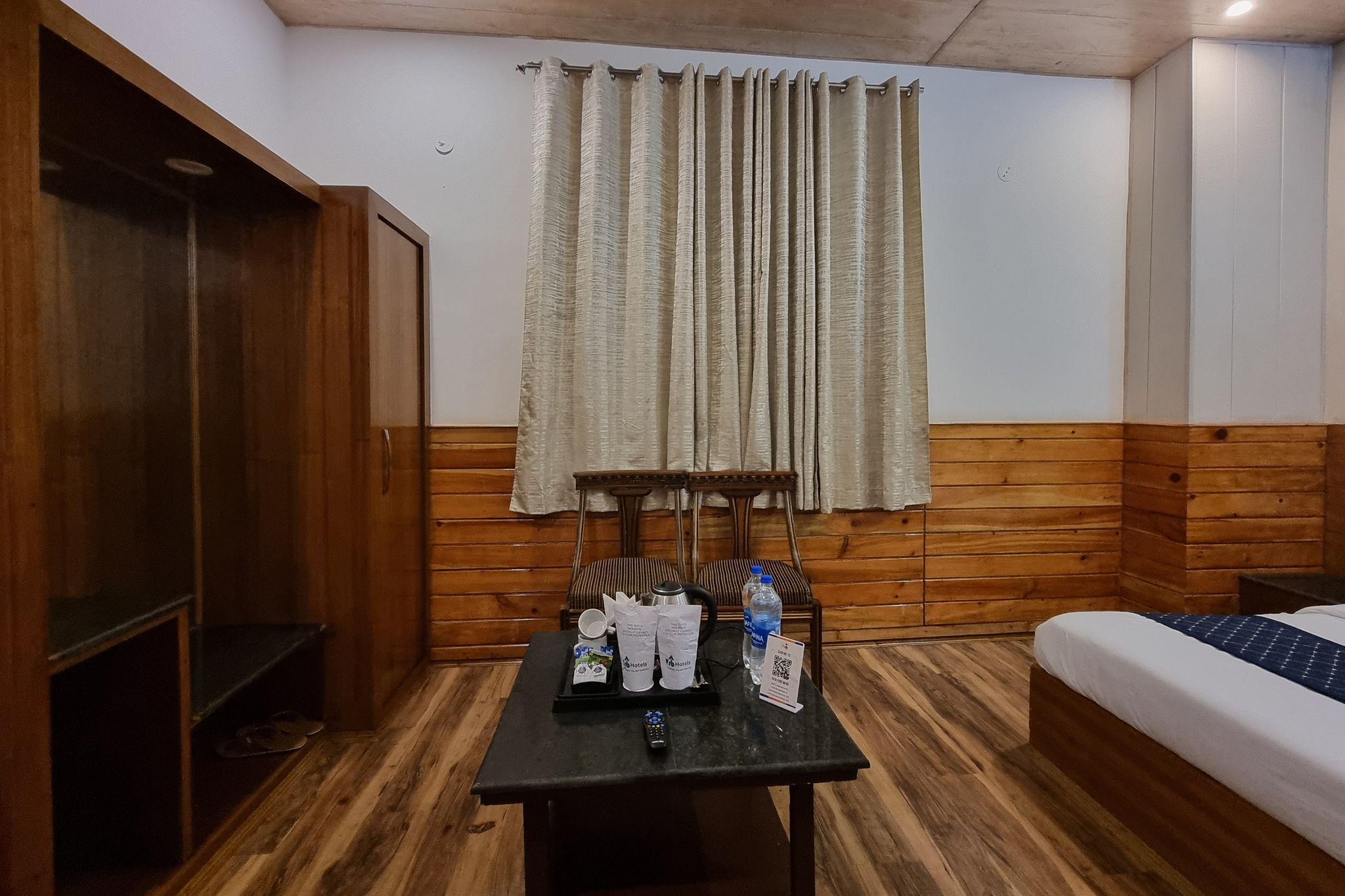 Hotel Divyansh by Vrb Hotels Superior Room Non View 10