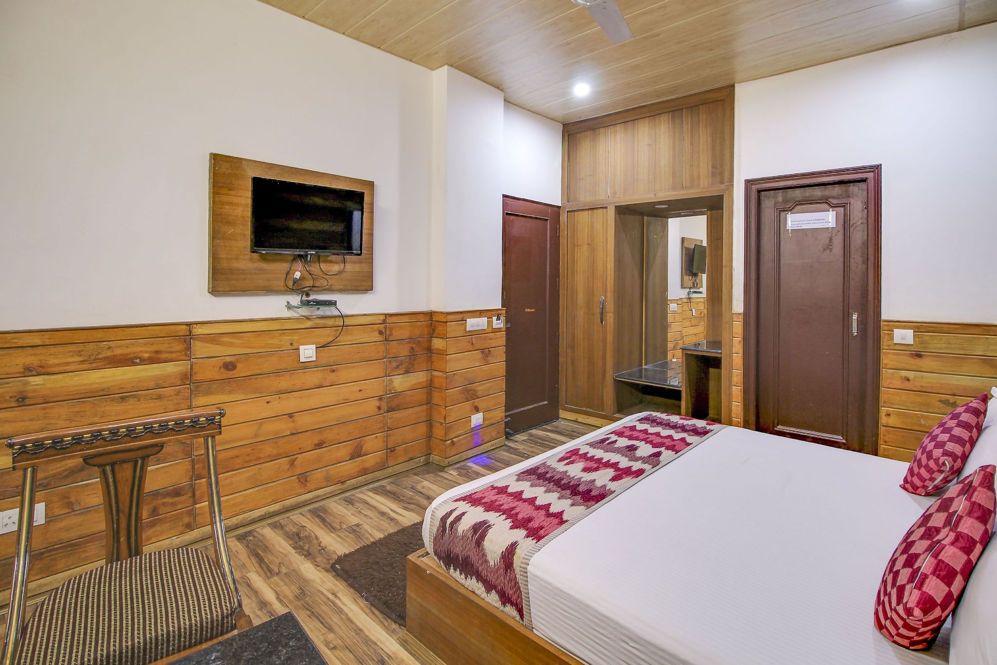 Hotel Divyansh by Vrb Hotels Superior Room Non View 19