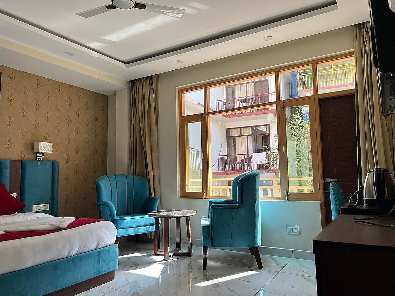 Mountain View Premium Room With Balcony