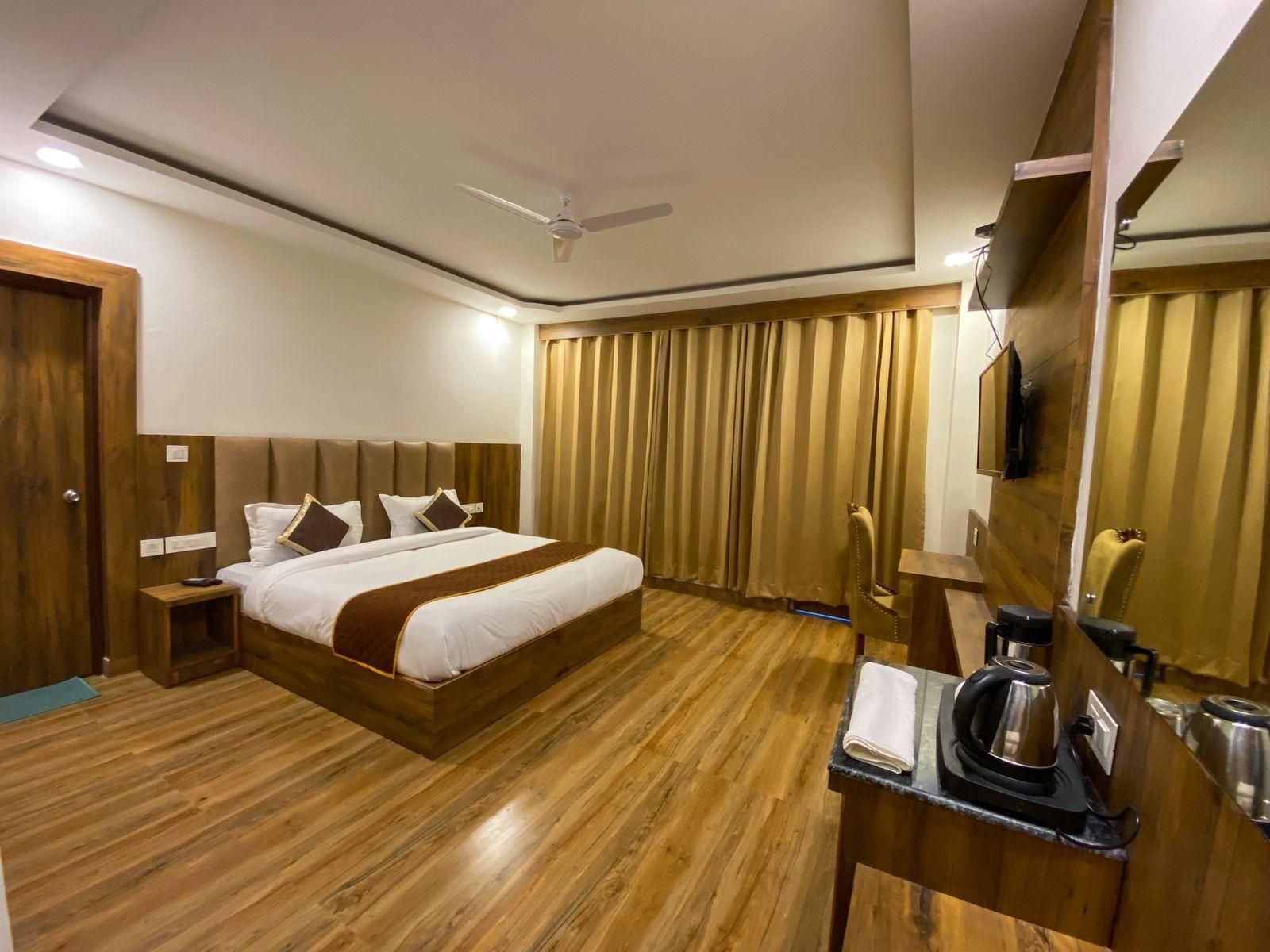 Super Deluxe Room