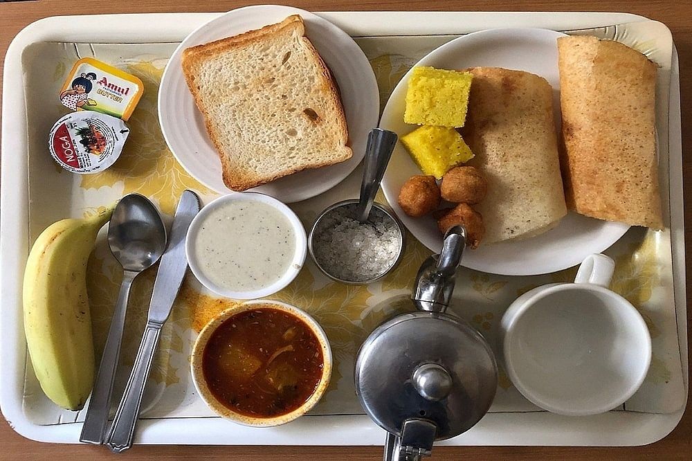 undefined Bentley Hotel, Marine Drive 9