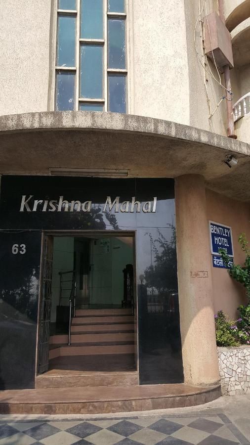 undefined Bentley Hotel, Marine Drive