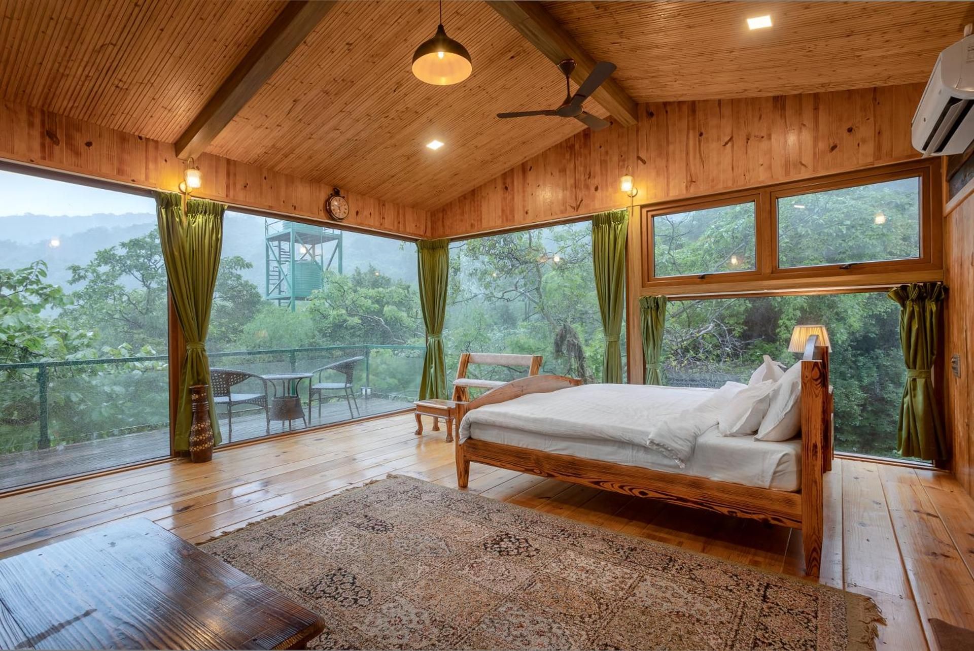 Luxury Rooms