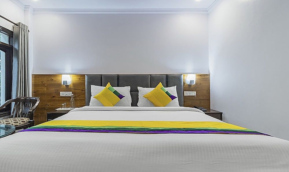 Itsy Hotels Peak View, 300 Mts From Mall Road Standard Double Room 7