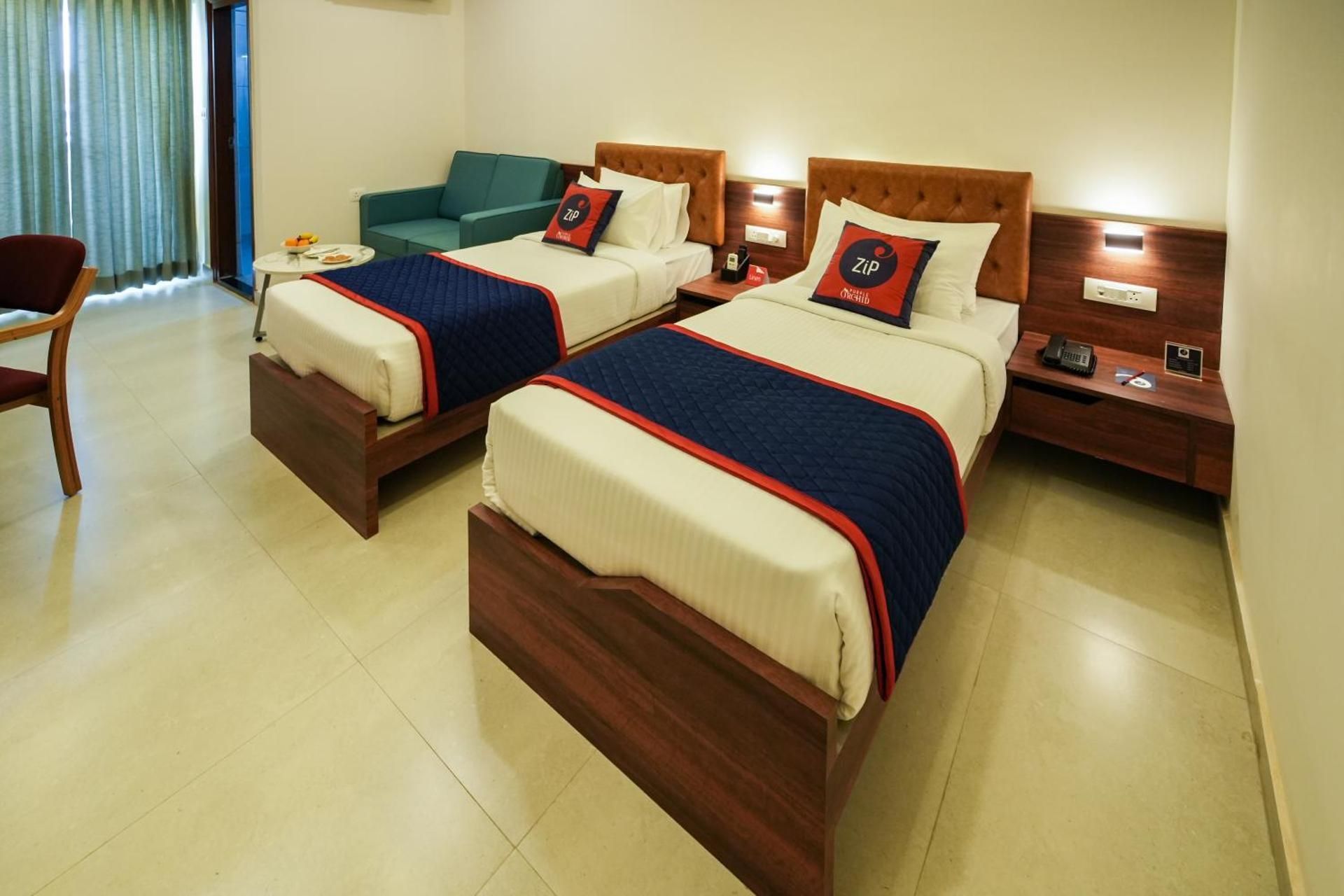 Twin Room with Balcony