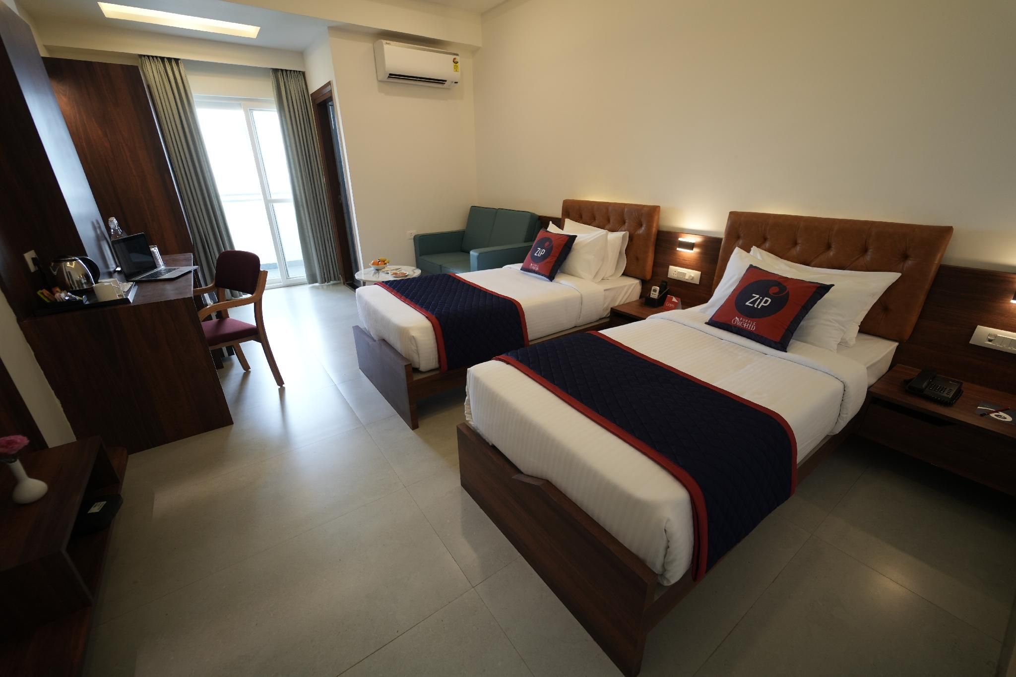 Twin Room with Balcony
