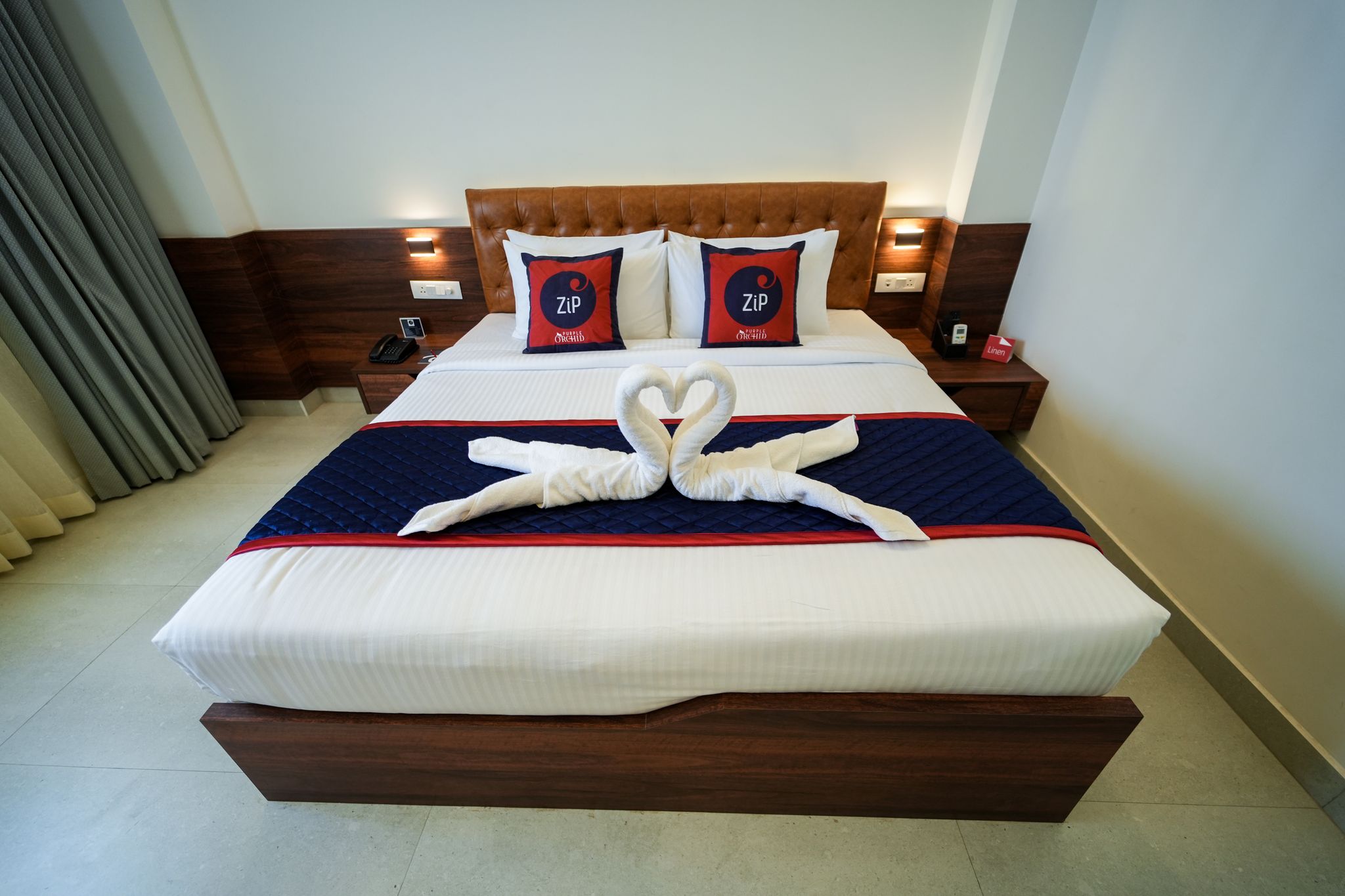 Zip By Spree Hotels Purple Orchid Superior King Room 2