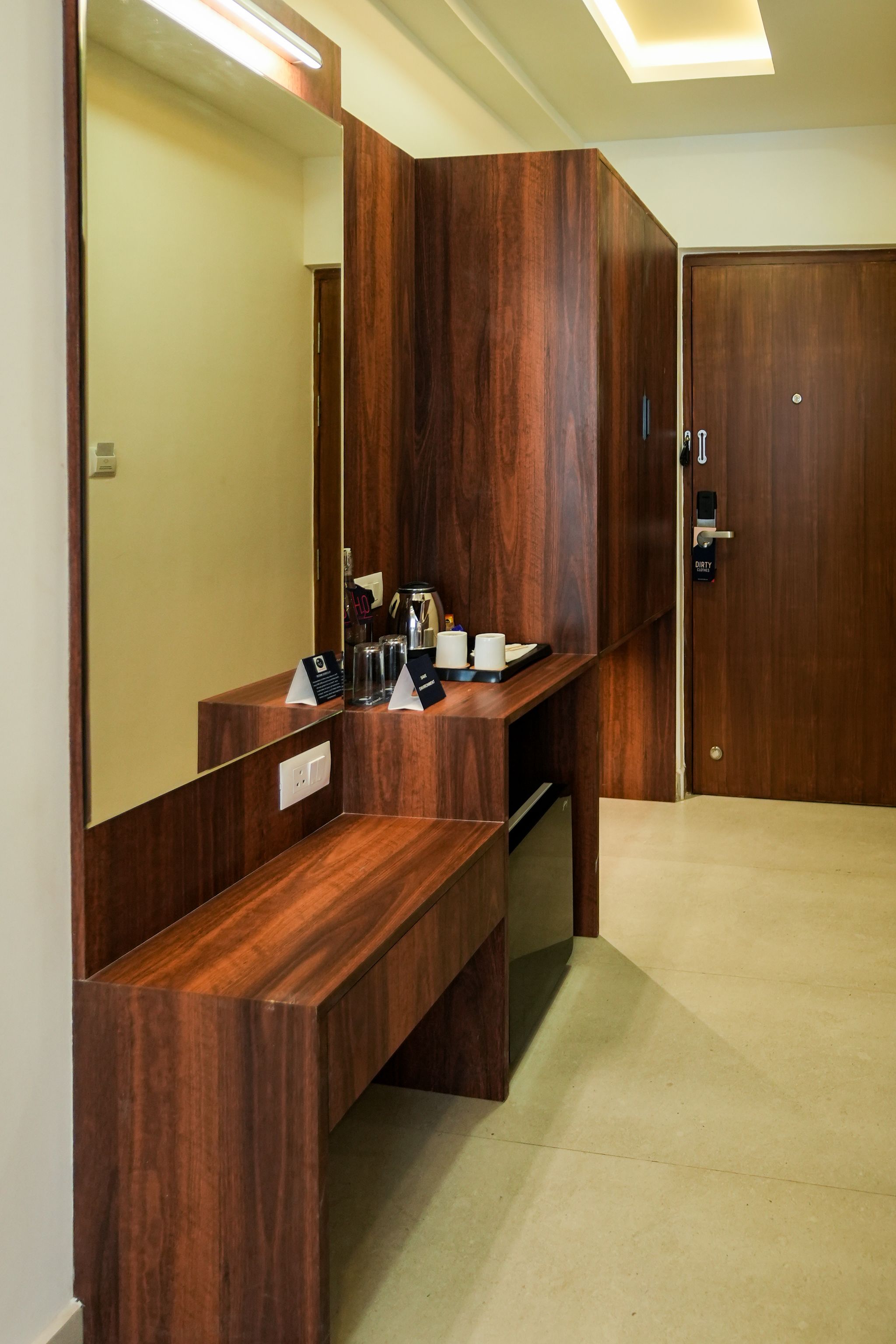 Zip By Spree Hotels Purple Orchid Superior King Room 10