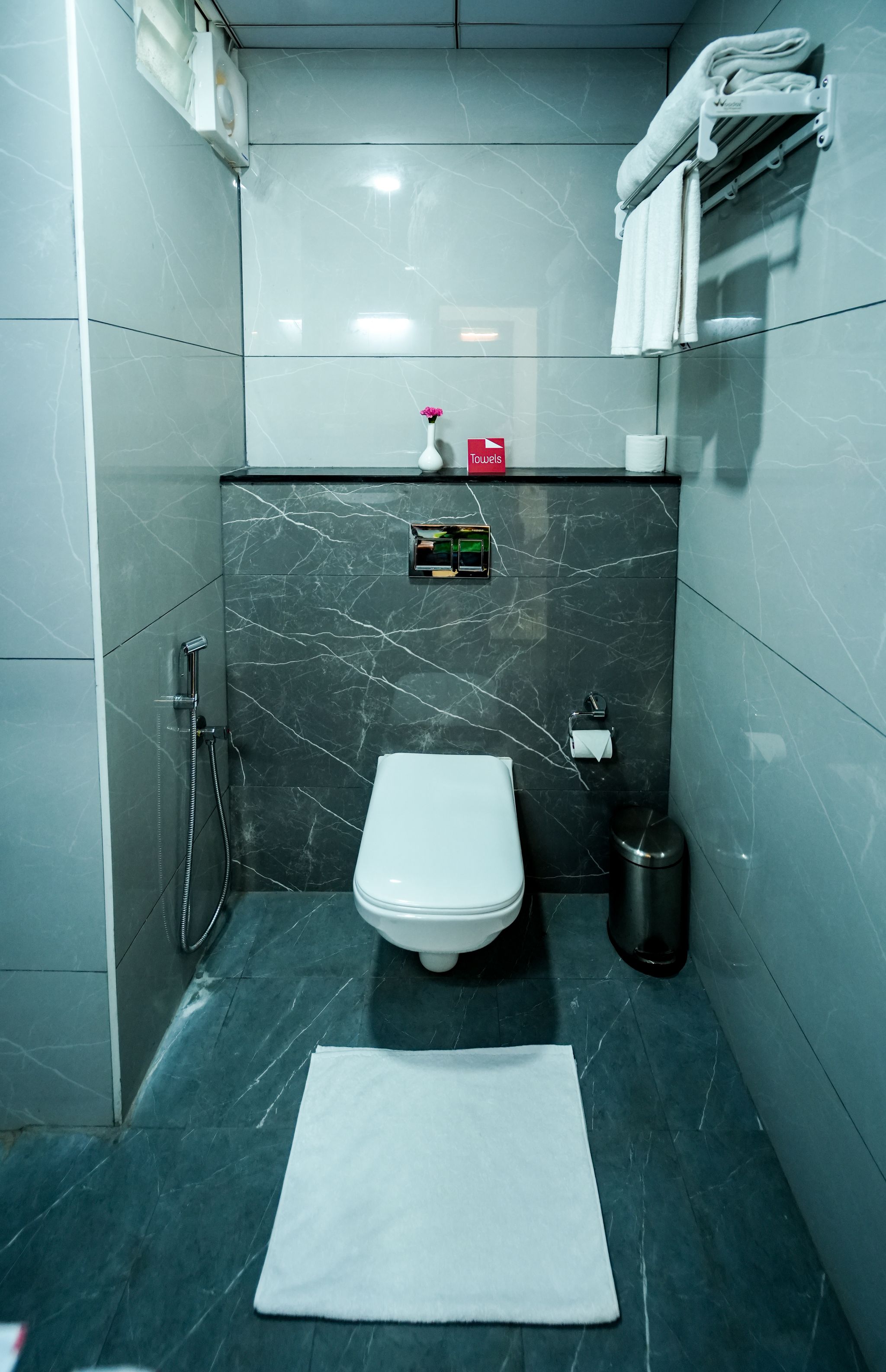 Premium King With Balcony