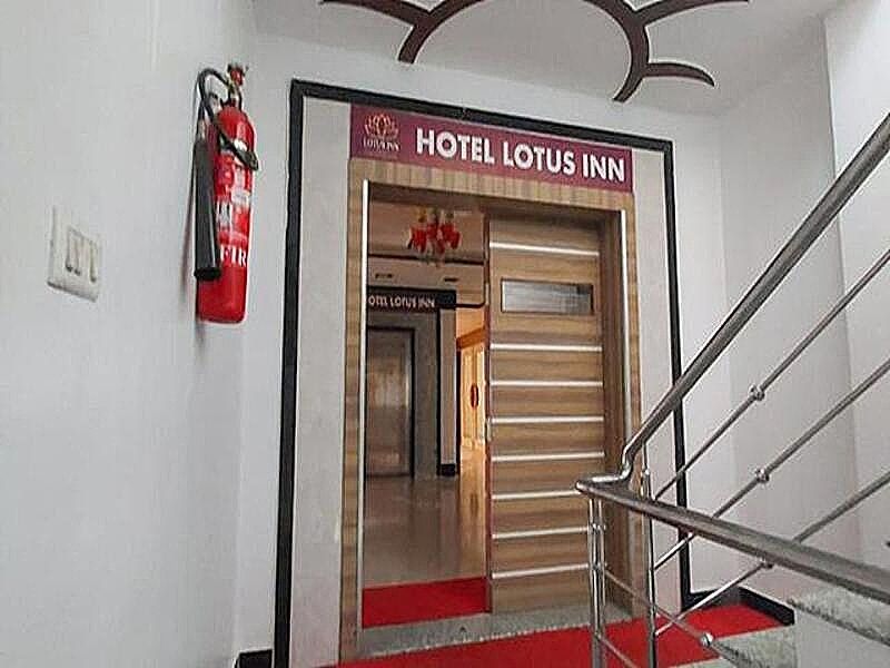 undefined Hotel Lotus Inn 10