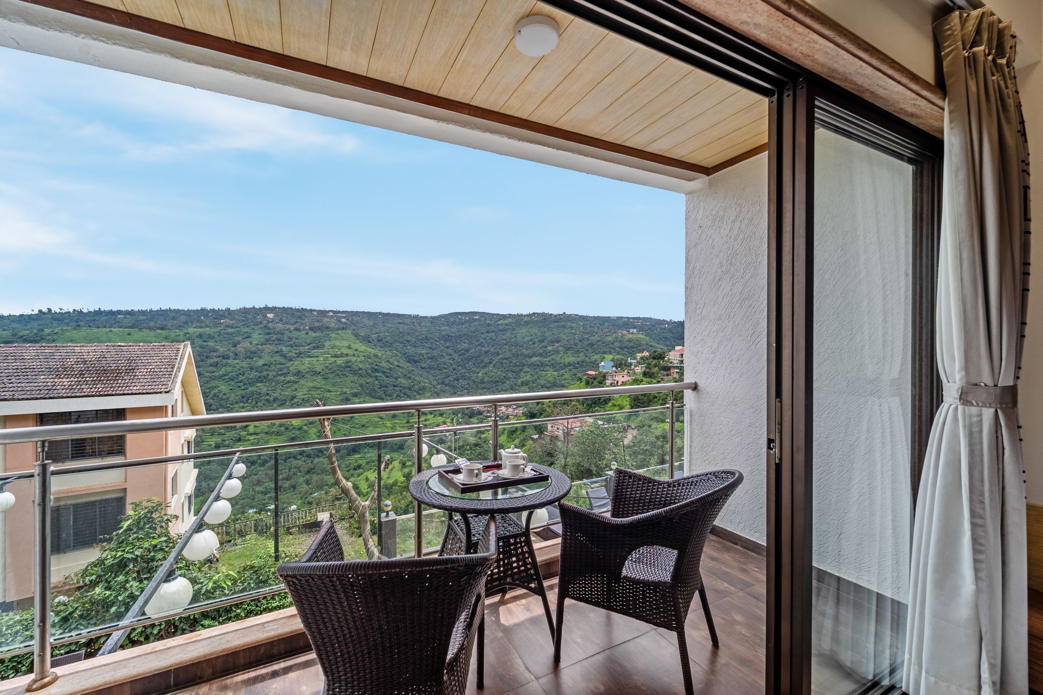Mountain View Premier room with Balcony