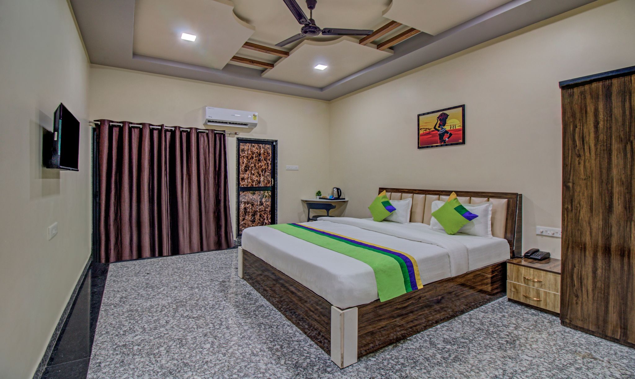 Treebo Royal, Chandrapur Standard Double Room 10