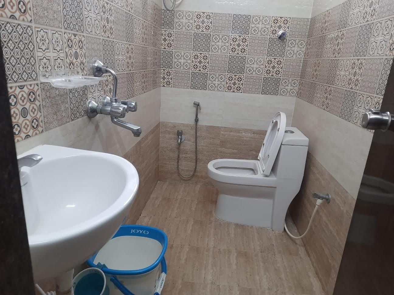 undefined Madhuram Residency 8