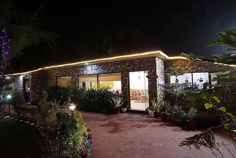 undefined HR Dukes Den Resort