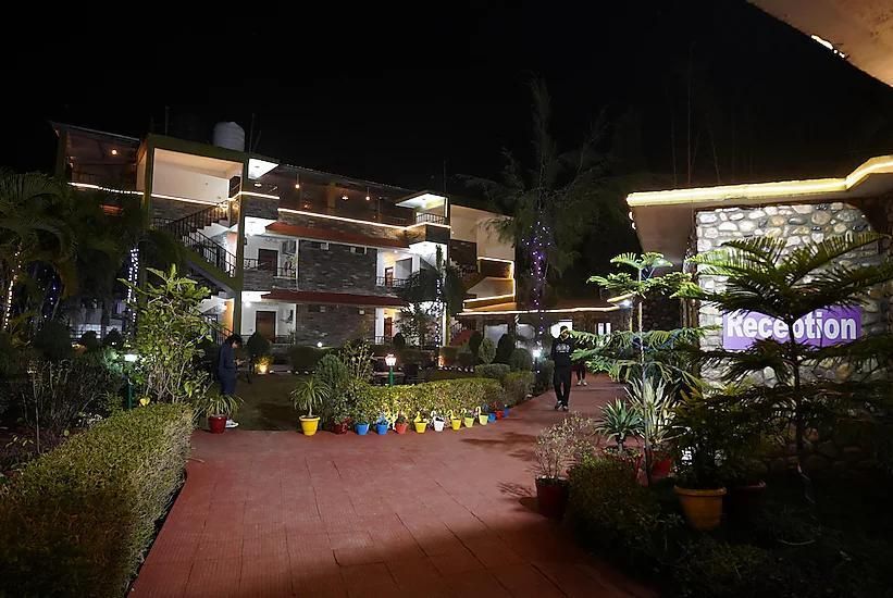 undefined HR Dukes Den Resort 7