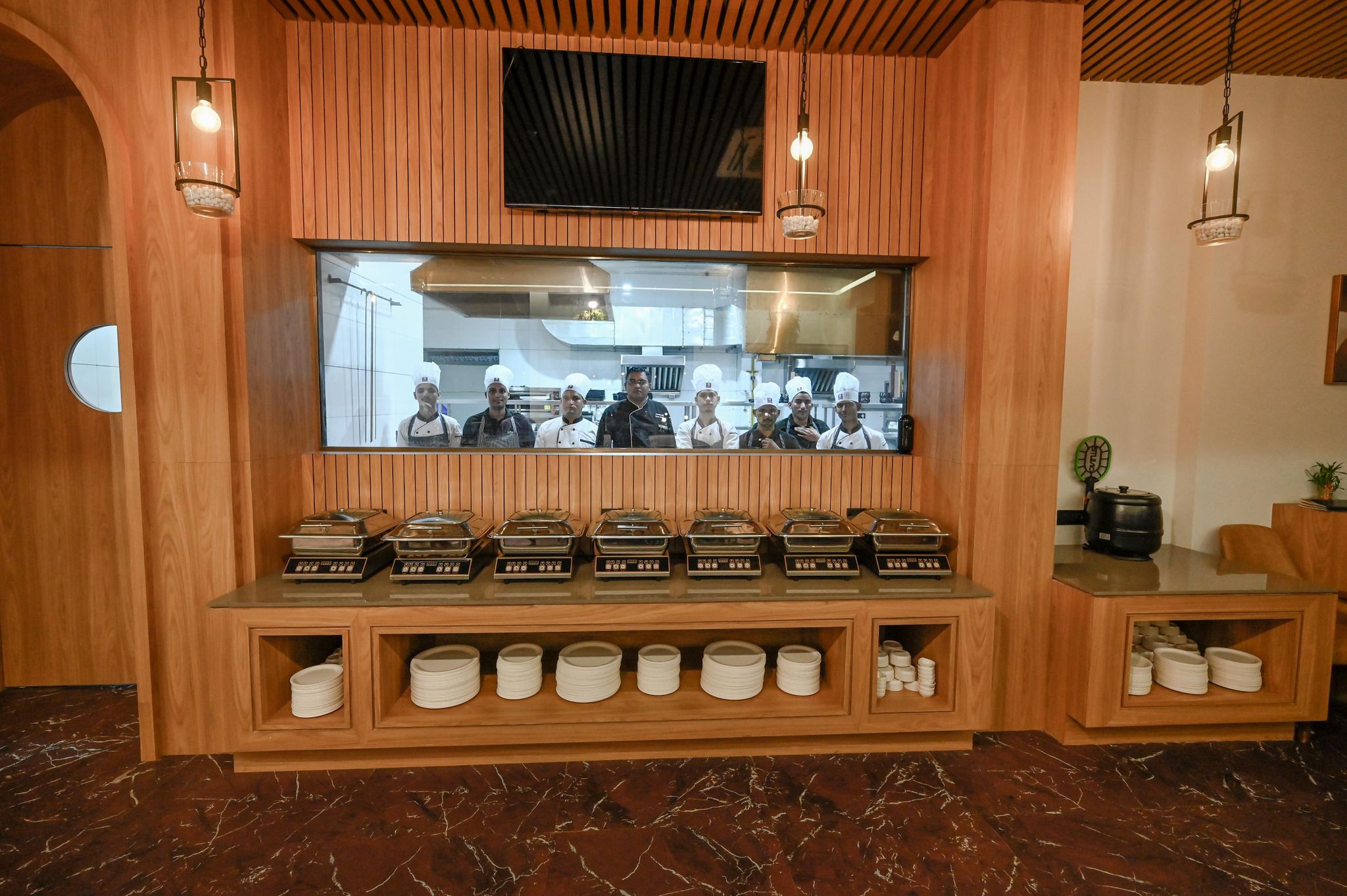 Food & Dining