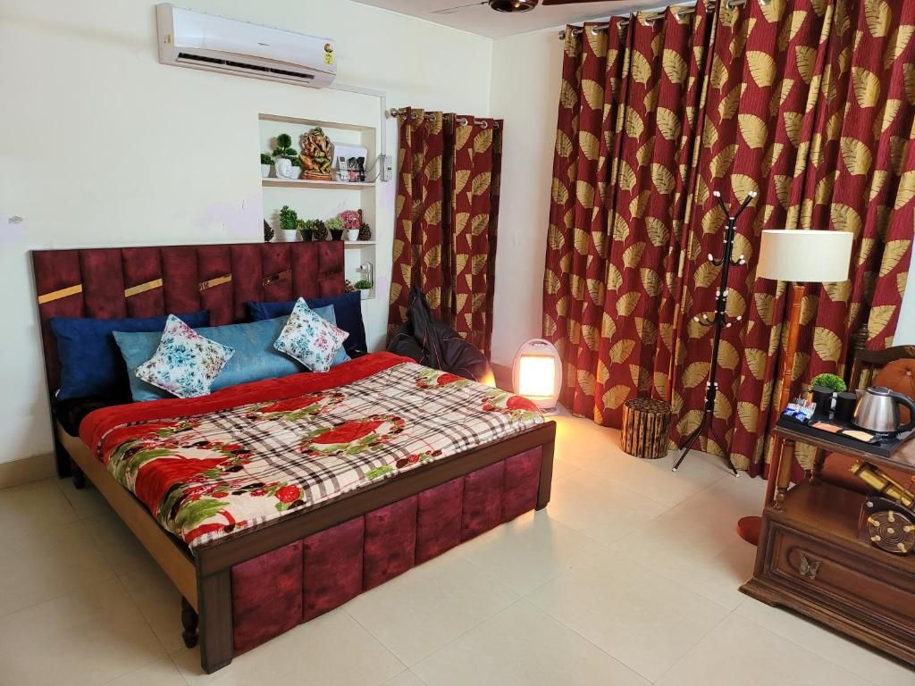 Dhairya's Villa Home Away From Home Presidential Room 2