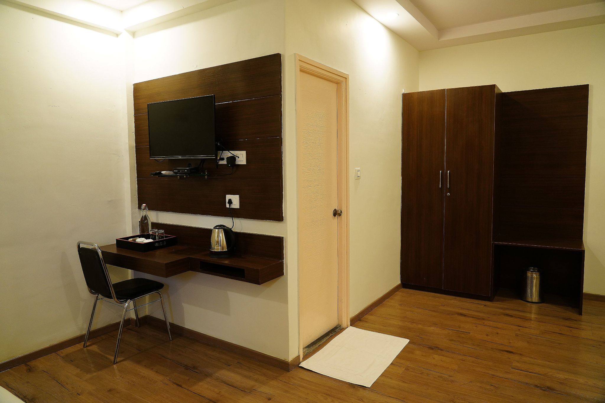 Suraksha Stay ITPL Hotel Standard Room 9