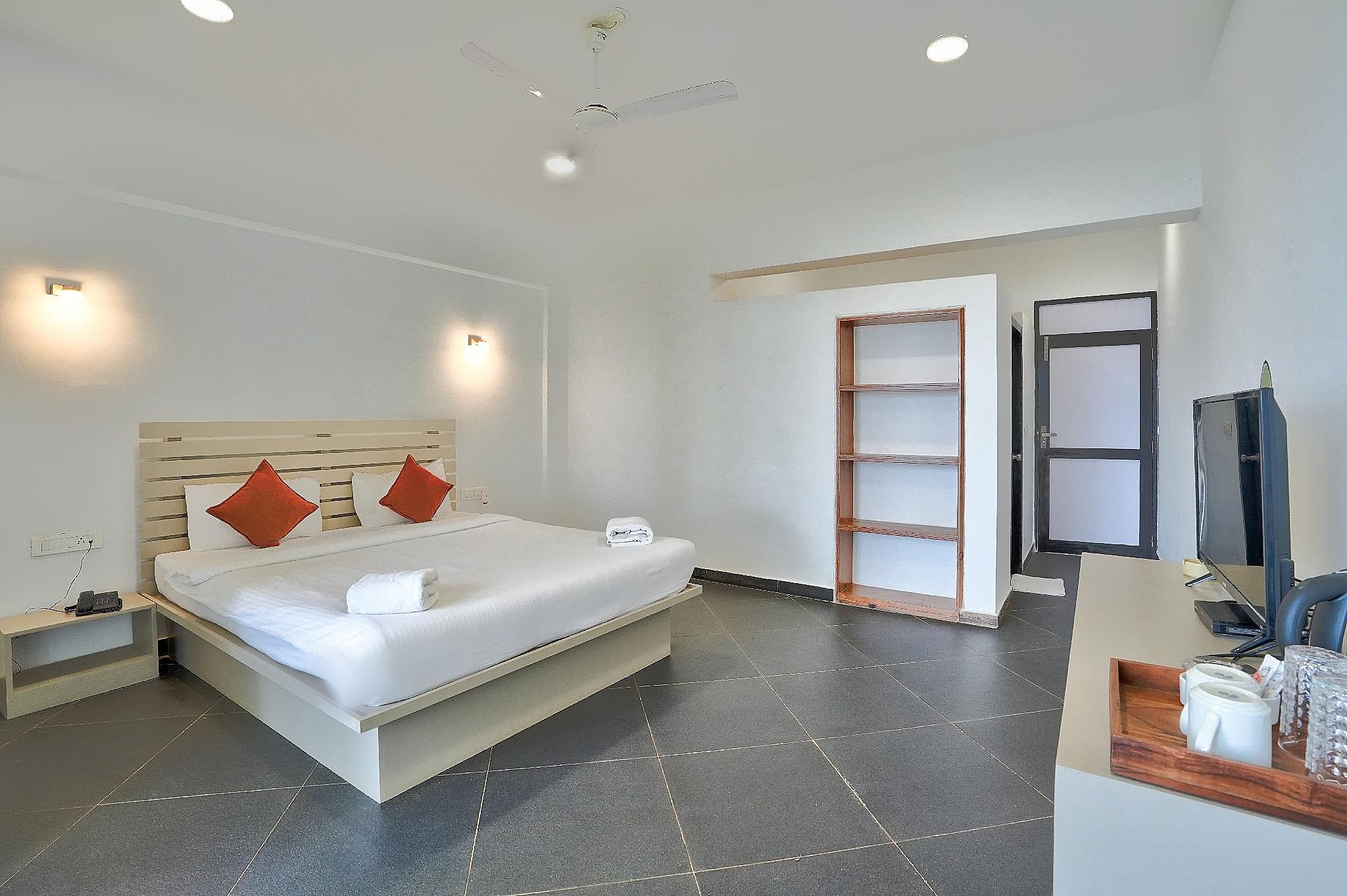 Blu Missel By The River Riverview Deluxe Room 2