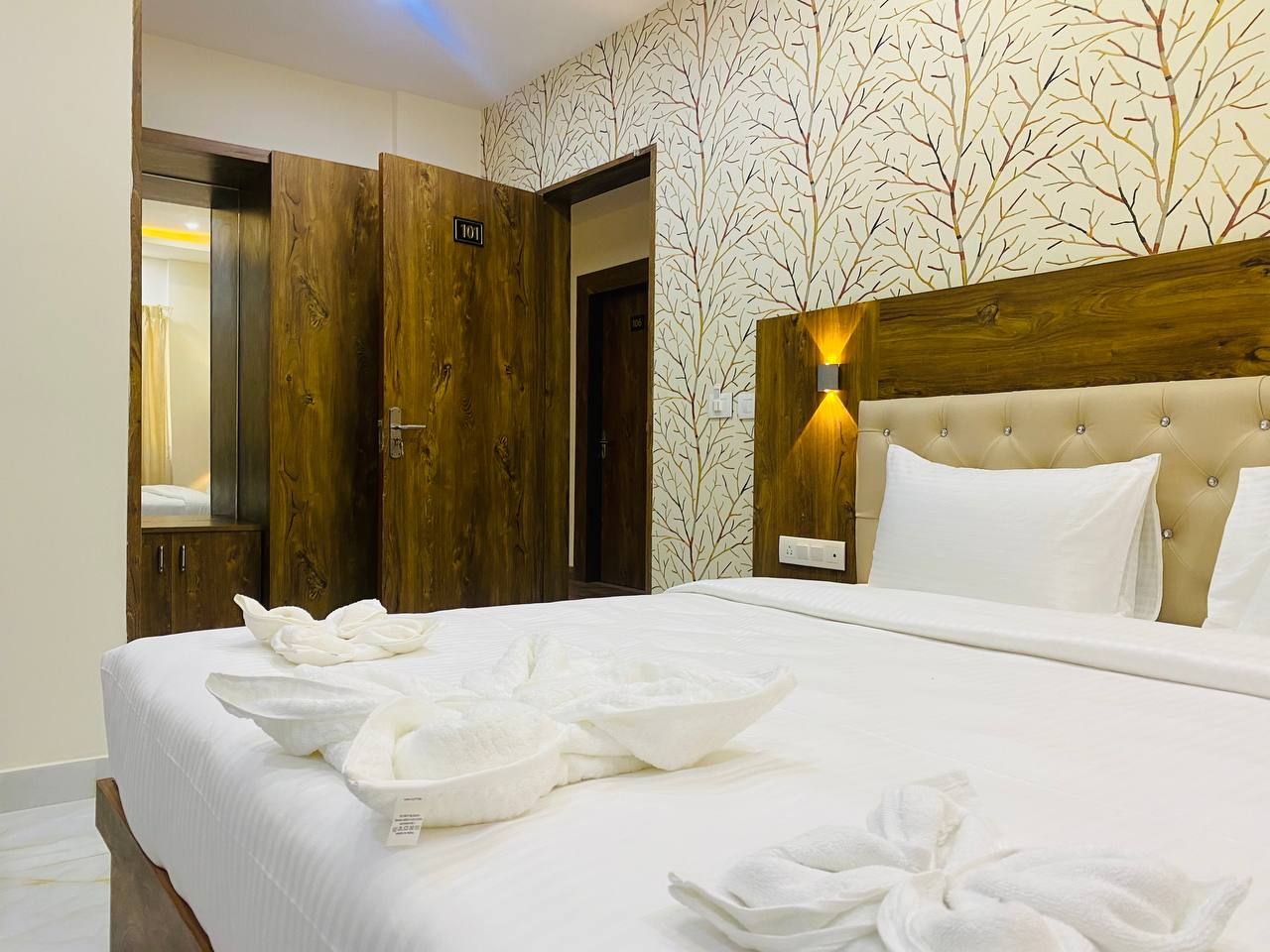 Hotel Spectra Bangalore Airport Deluxe Room 6