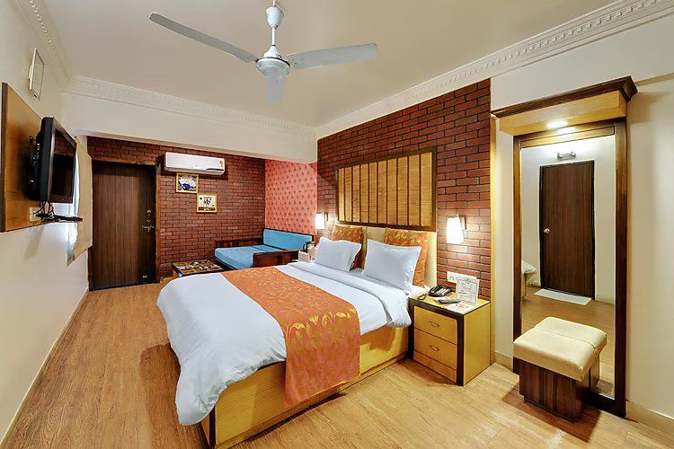 Super Deluxe With Balcony Room