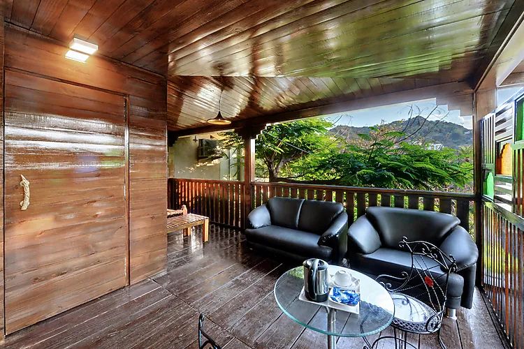 Super Deluxe With Balcony Room