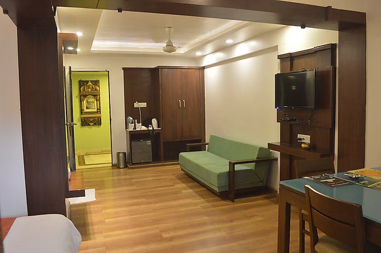 Super Deluxe With Balcony Room