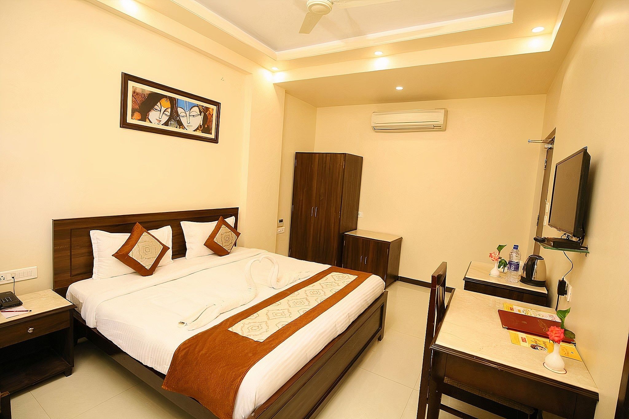 Platinum Royal Excellency Deluxe Twin Bed 2