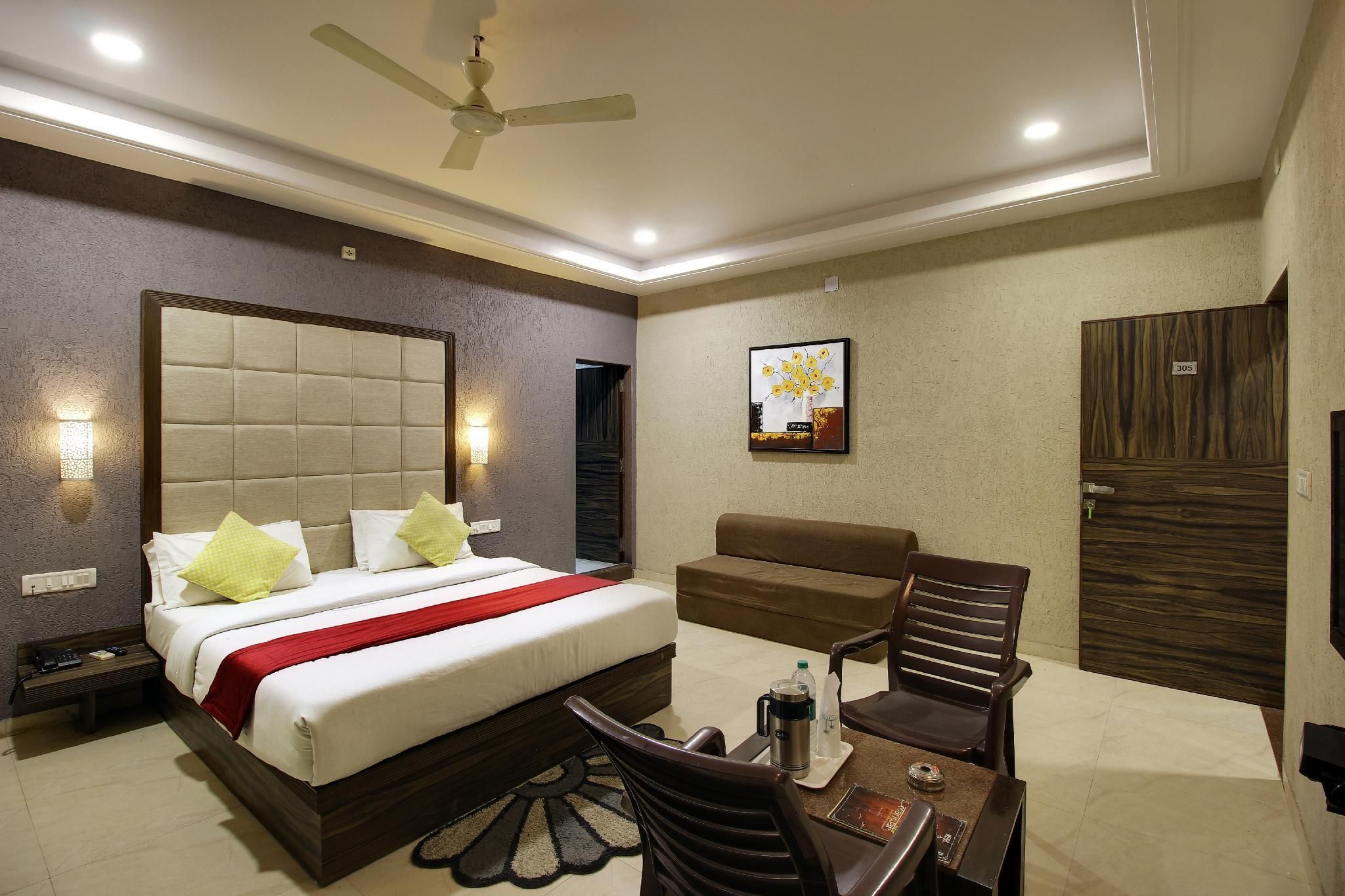 Achal Resort Deluxe AC Room 21