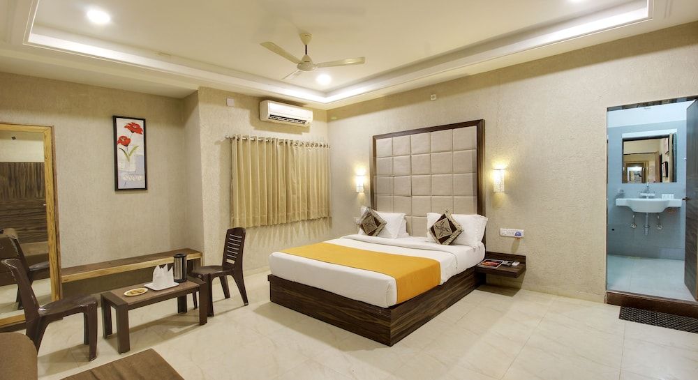 Achal Resort Deluxe AC Room 2