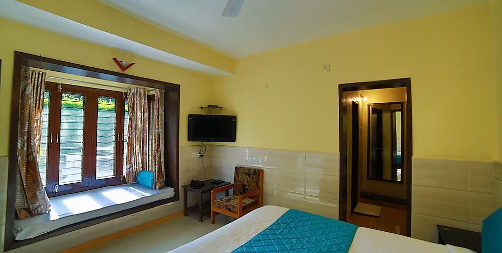 Samiralok - Boutique Garden Retreat Deluxe AC Room 6