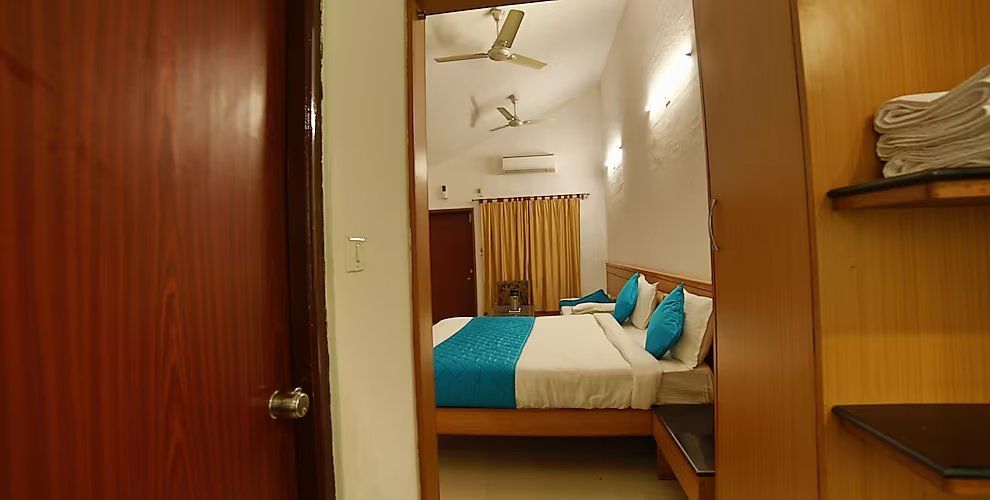 Samiralok - Boutique Garden Retreat Deluxe AC Room 3